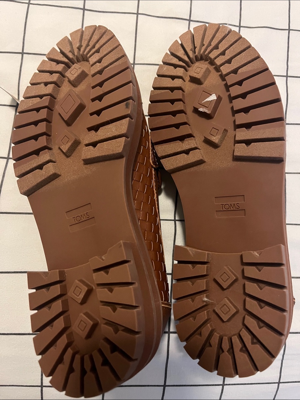 TOMS Cara Amber Brown Woven Tassel Loafers - Picture 4 of 6